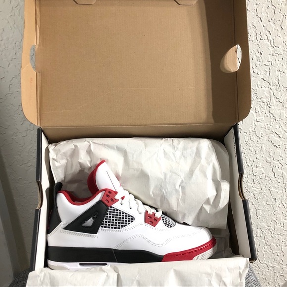 Air Jordan 4 Retro GS 'Fire Red' (2012) Size:5y - Picture 5 of 5